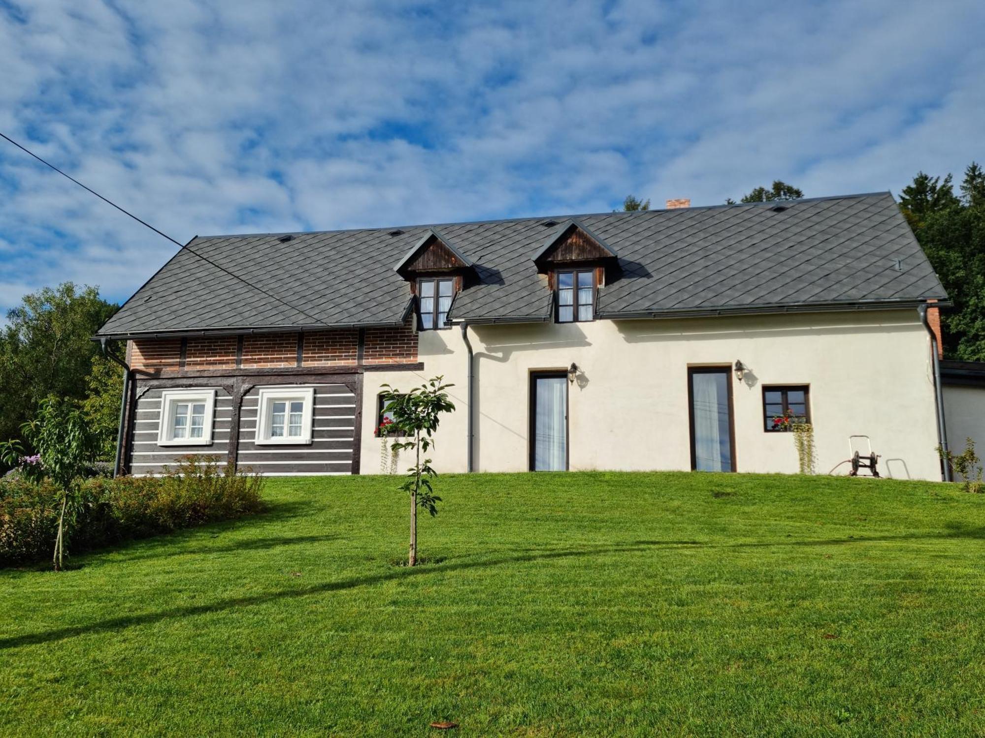 Luxusni Apartman S Krbem - Kunraticke Svycarsko Kunratice  Exterior photo